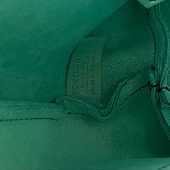 SOLD Portland Leather Goods Mint Smooth Leather Tote - Picture 16 of 16